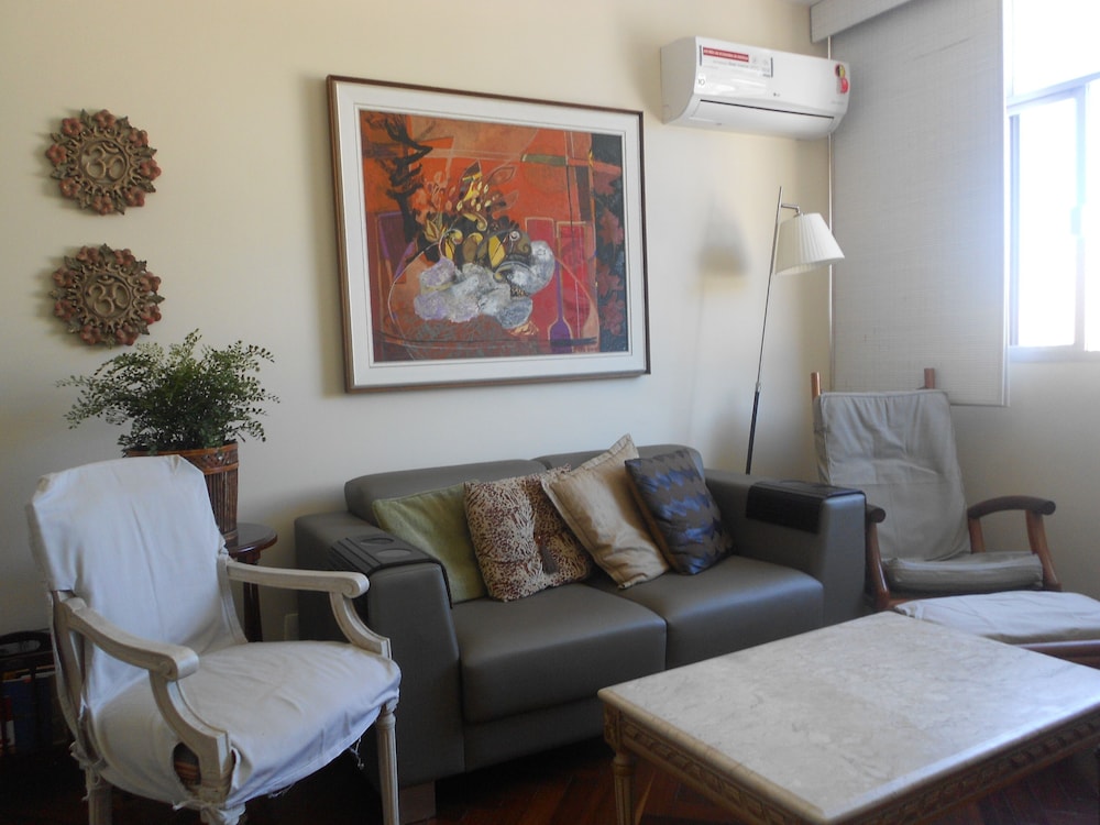 Apartment (2 Bedrooms)
