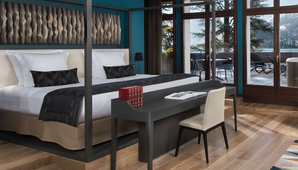Exclusive Suite, Balcony, Lake View