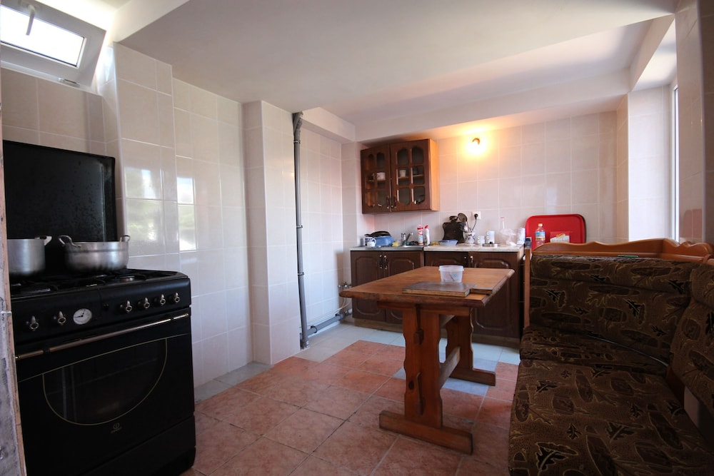 Standard Triple Room photo 2