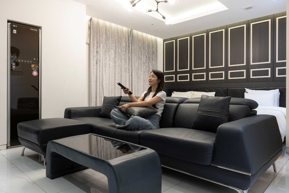 Suite photo 1