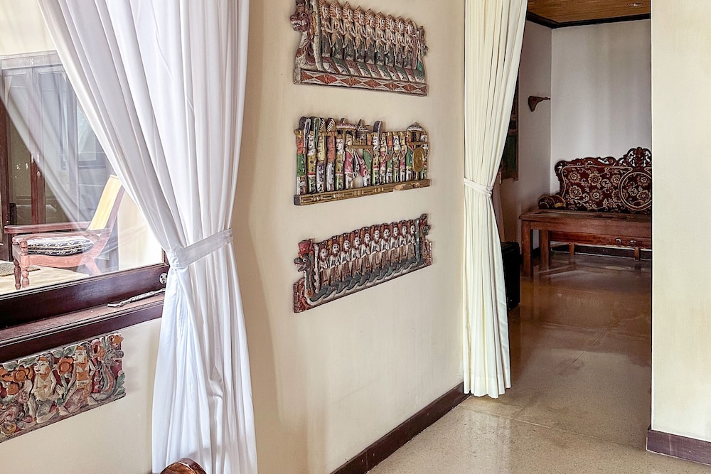 Superior Oceanview Group Stay - 2 Levels, Separate Entrances - Photo 35