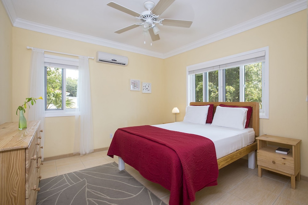 Studio Suite, 1 Bedroom photo 2