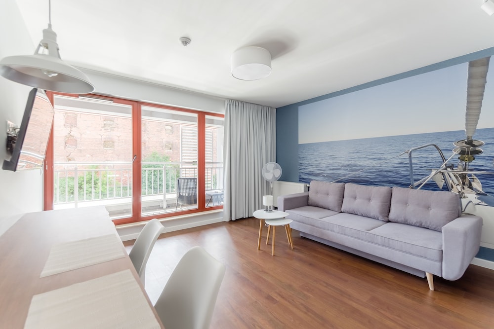 Apartment (with balcony - 4B)