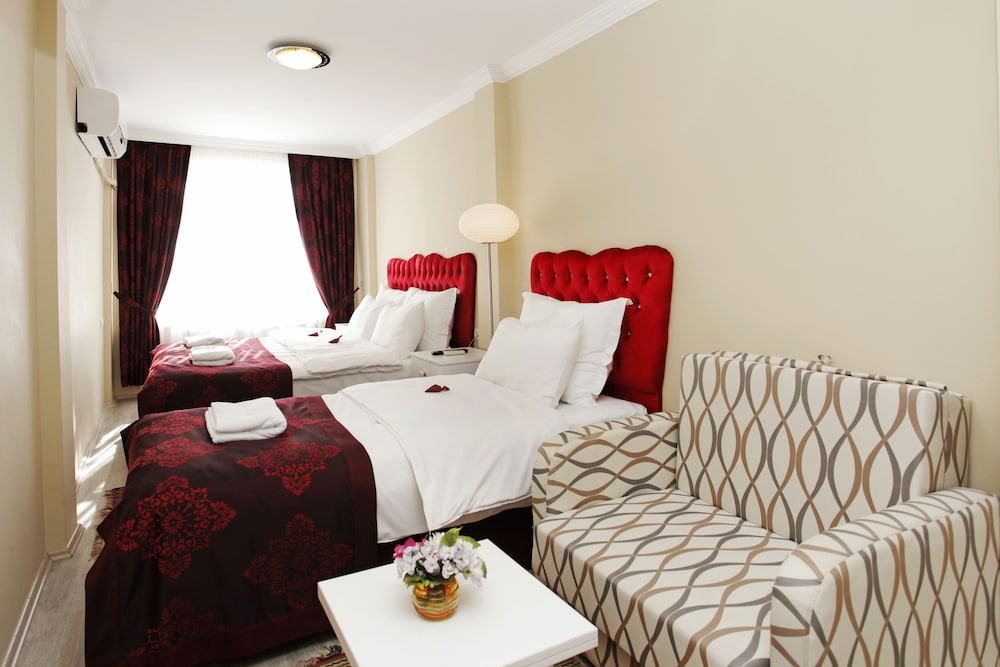 Triple Room photo 2