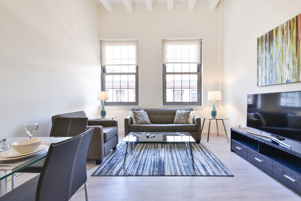 Premium Apartment, 2 Bedrooms, Balcony, City View photo 1