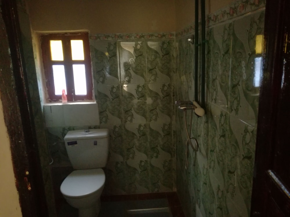 Classic Double Room - Photo 7