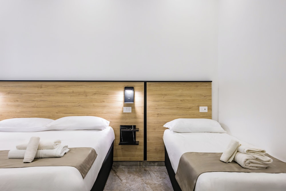 Comfort Triple Room