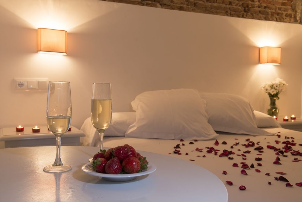 Suite, Bañera de hidromasaje, Vista al jardín (El descanso)