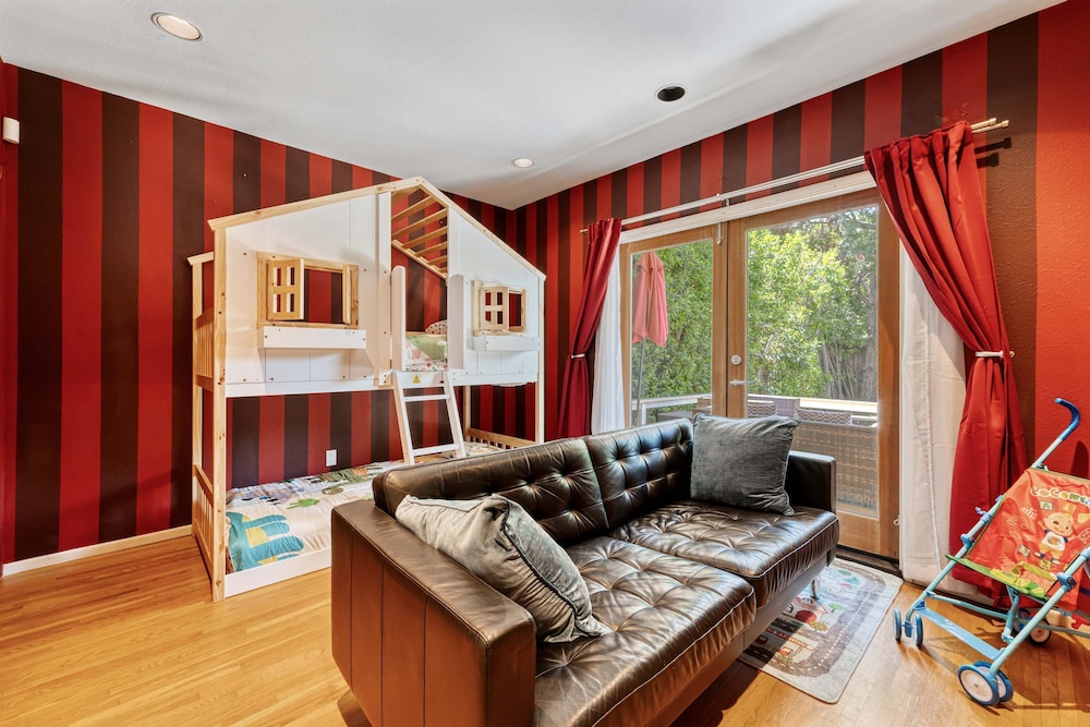 NEW - 1 Location-family-5br-yard-gym-parking, 사진 61