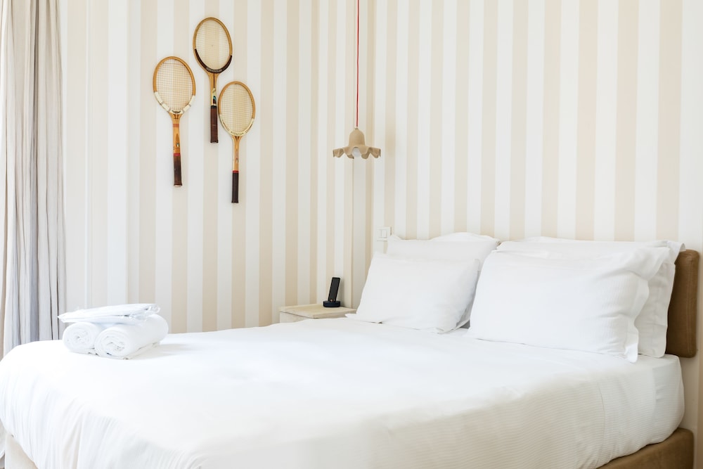 Basic Double Room photo 2