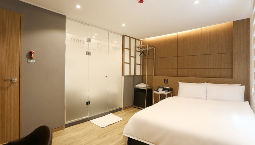 Standard Room, Bathtub (Netflix, Disney+, Watcha, Laftel Available) photo 1