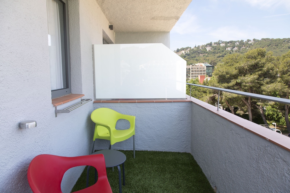 Standard Double Room, Balcony photo 3