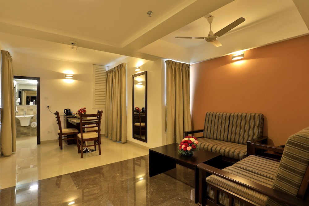 Privilege Suite With Balcony - Photo 4