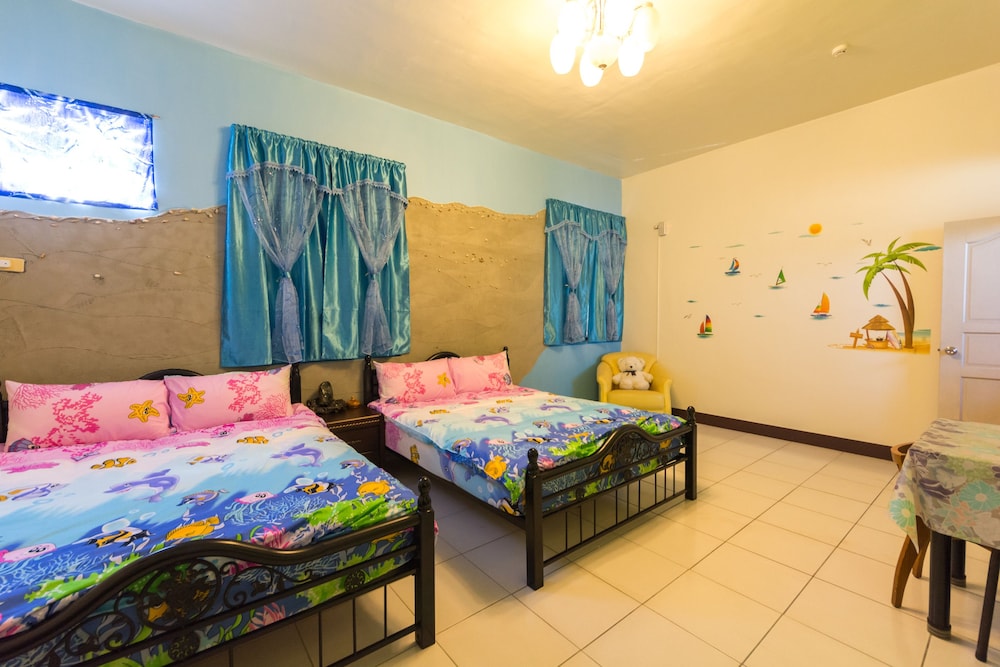 Sea Quadruple Room photo 3