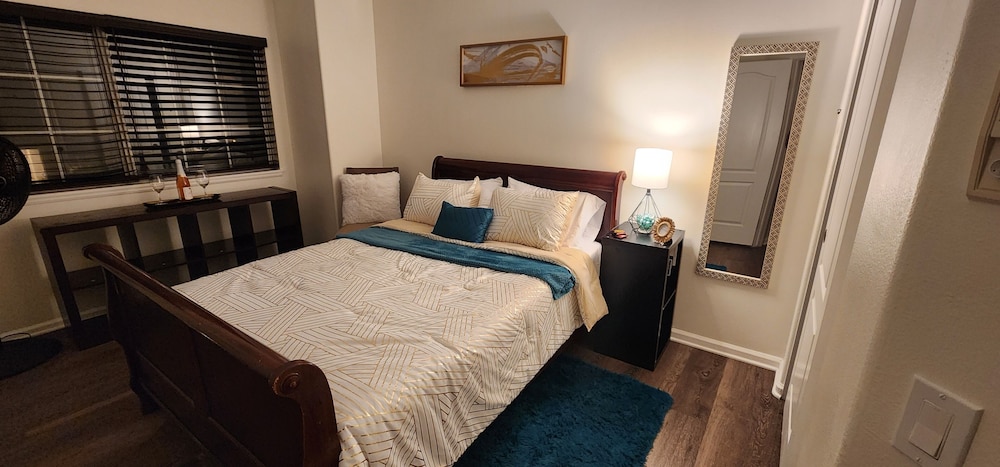 Premier Room, 1 Queen Bed photo 1