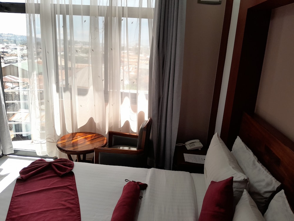 Business Double Room, 1 Queen Bed, City View