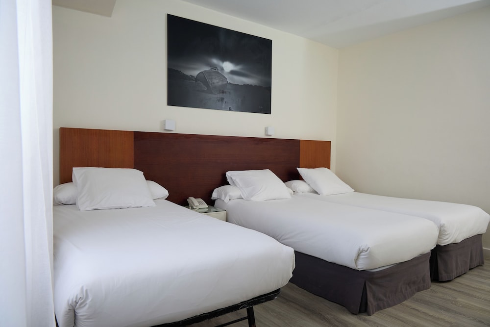 Family Room, 1 Bedroom, Sea View photo 2