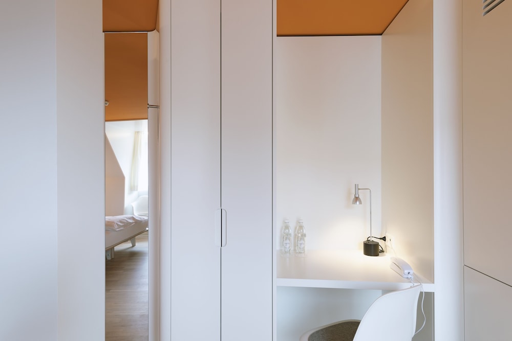 Comfort Grandlit Room