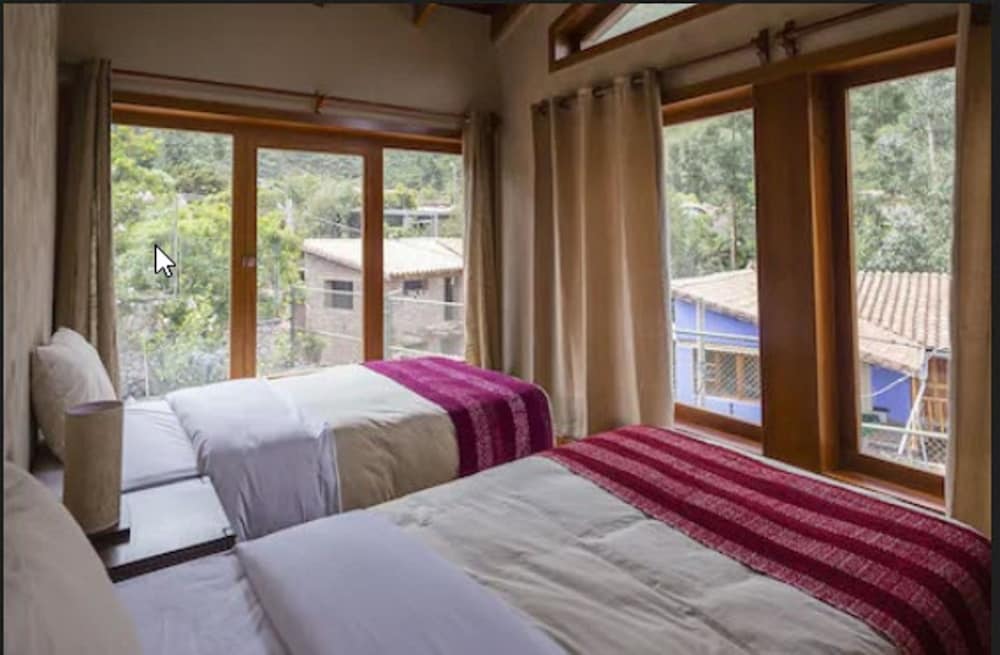 Deluxe Triple Room, 3 Twin Beds, Non Smoking, Bathtub photo 3