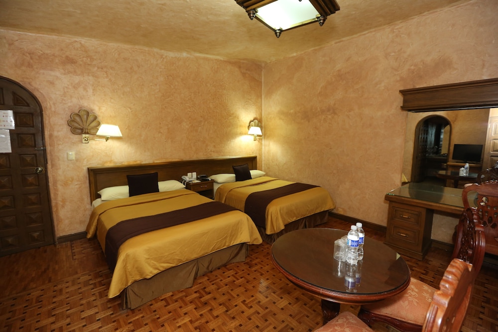 Standard Room, 2 Double Beds, Garden View - Photo 1