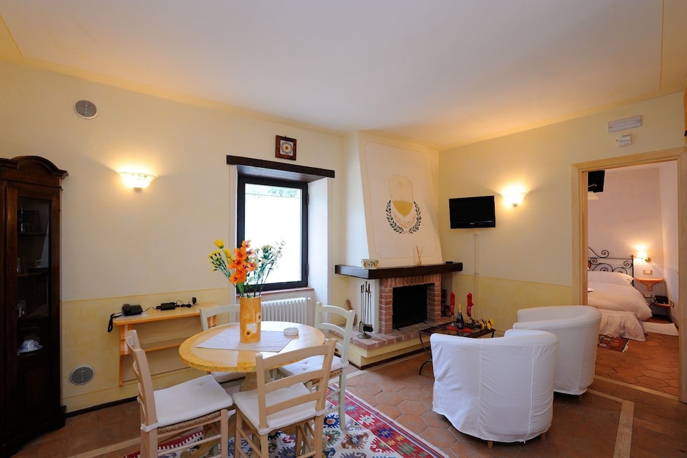Comfort Condo - Photo 1