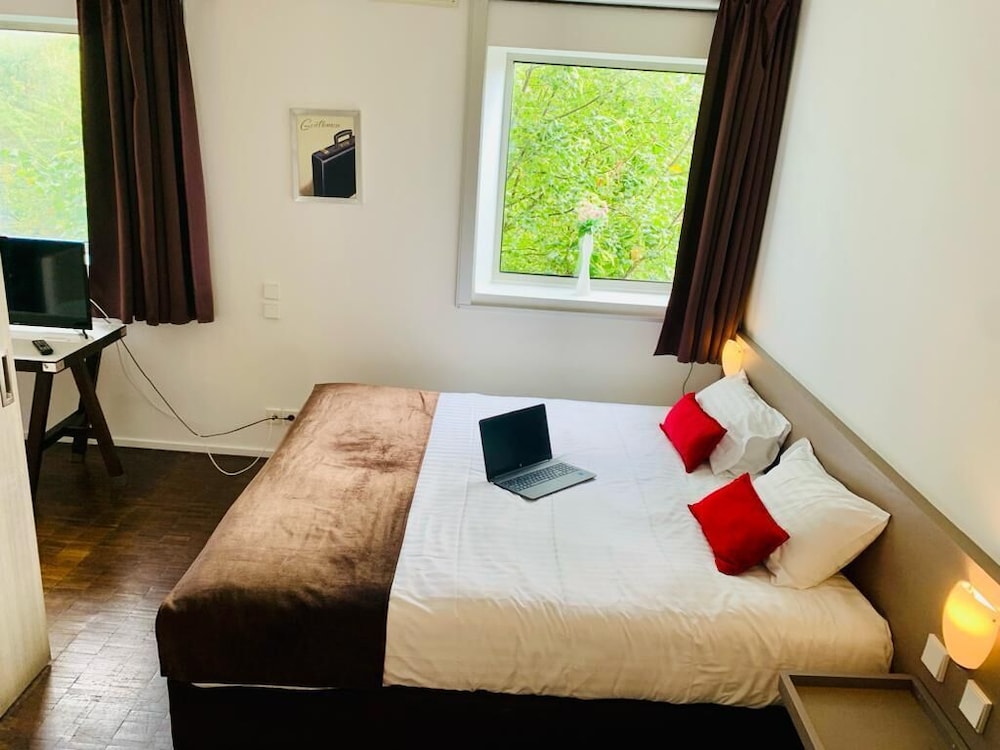 Executive Suite Plus photo 1