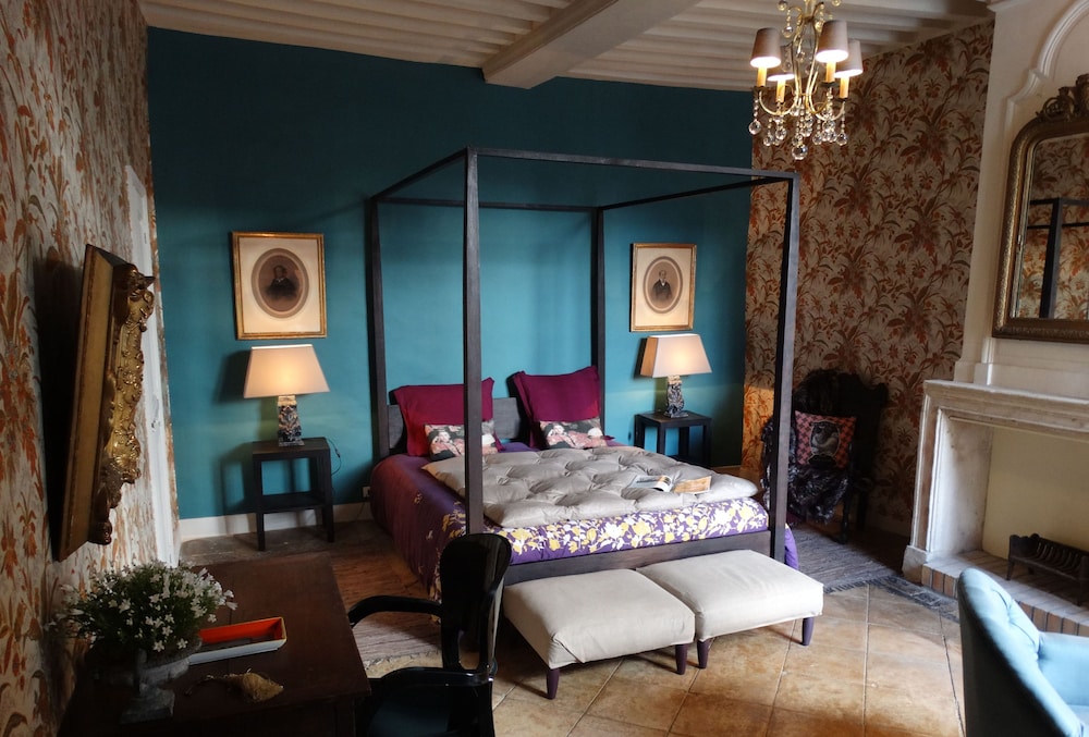 Deluxe Room (Chambre du Seigneur Isaac)