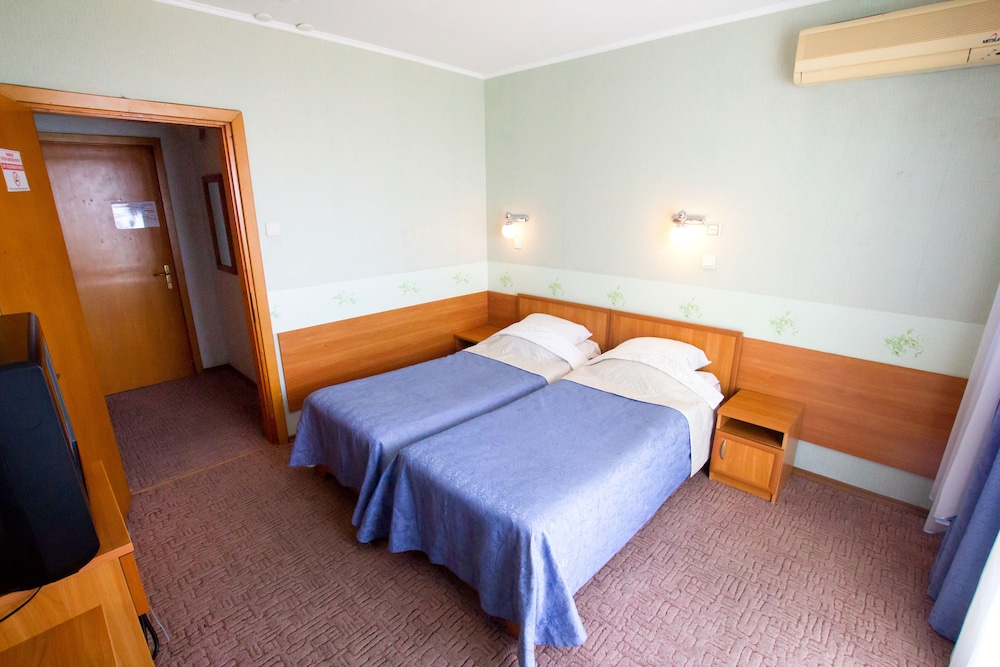 Standard Twin Room, Sea View photo 1