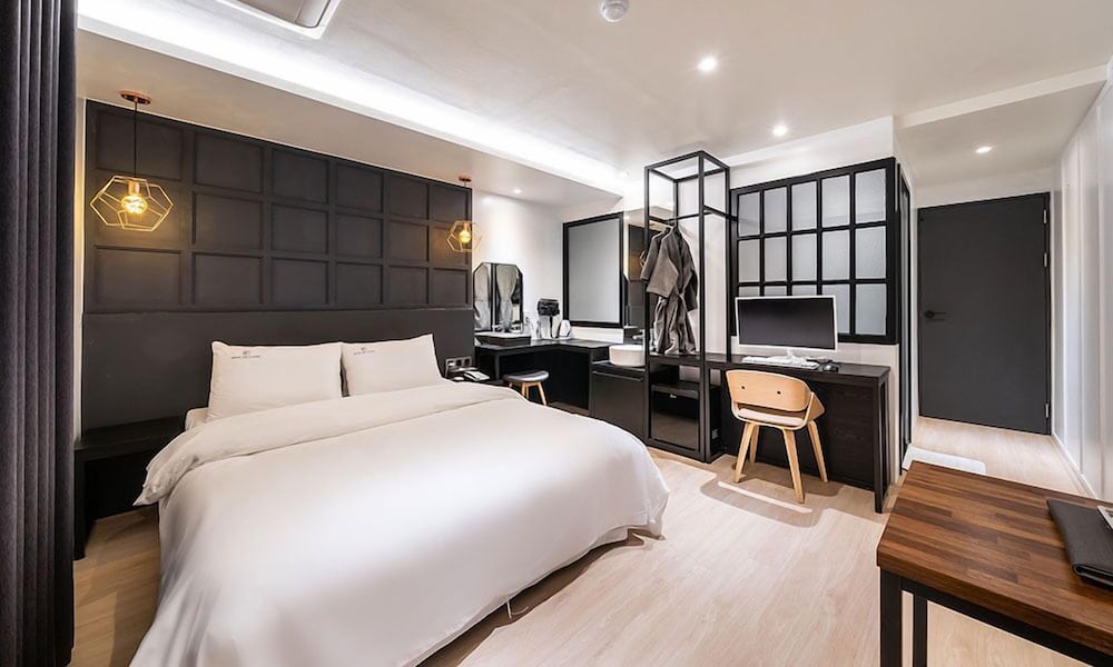 Premier Double Room - Photo 3