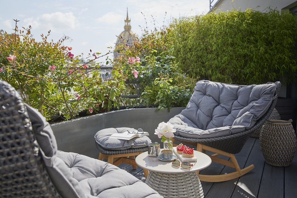 Eiffel Suite