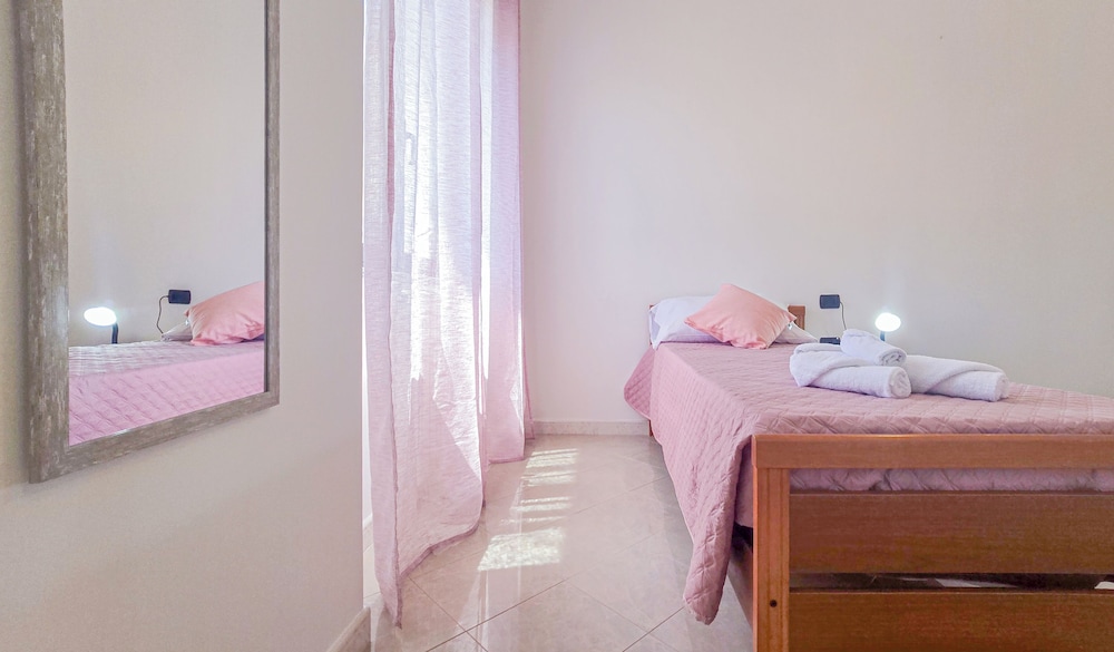 Standard Single Room photo 2