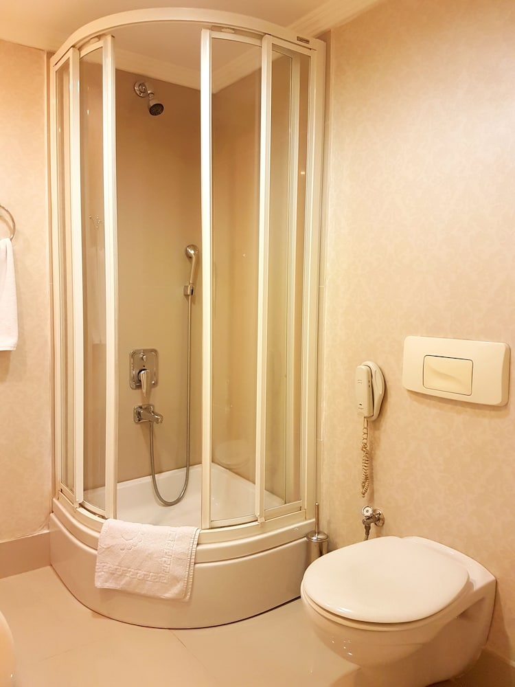 Standard Single Room photo 2