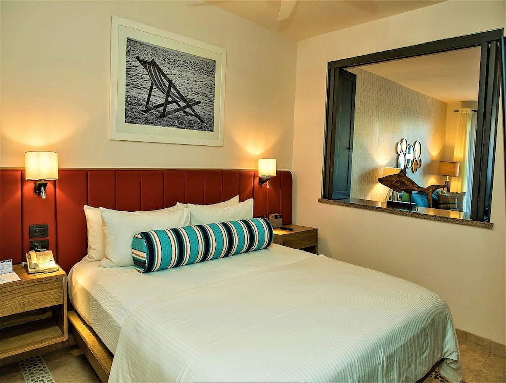 One Bedroom Deluxe Ocean View