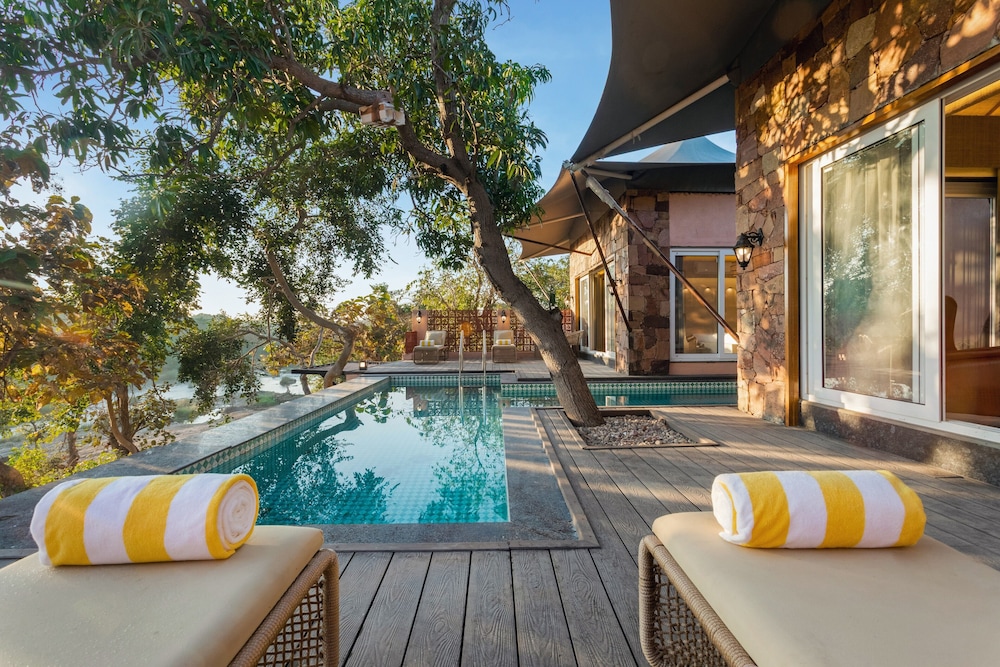 Junior Suite, 2 Bedrooms, Private Pool, River View