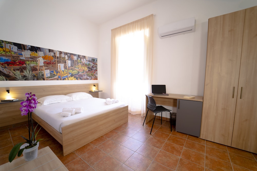 Classic Double Room - Photo 1