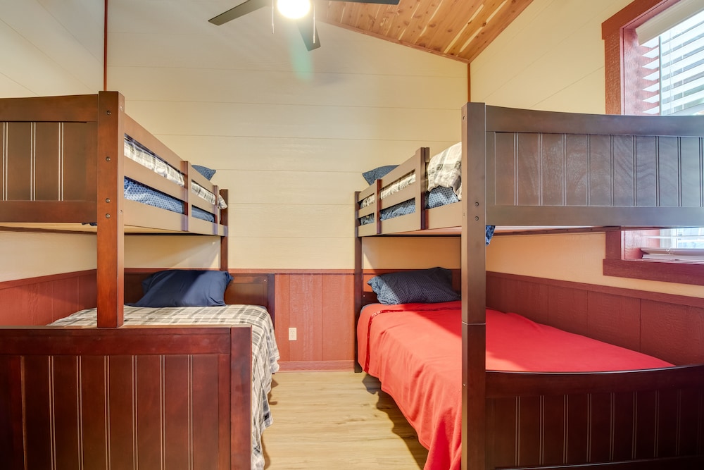 House (2 Bedrooms) photo 3