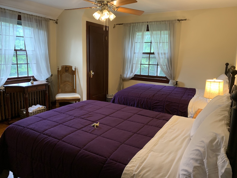 Windham Mountain and River view two bedroom suit.