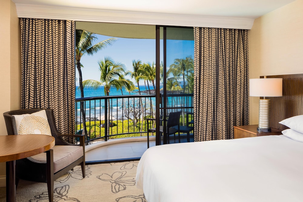 Room, 2 Queen Beds, Accessible, Ocean View (Hearing, Makai)
