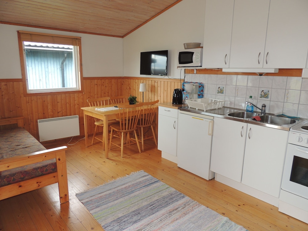 Cabin (6 beds) photo 3