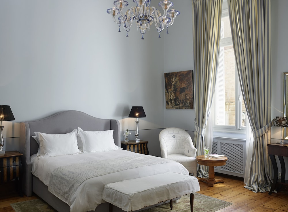 Deluxe Double or Twin Room, City View