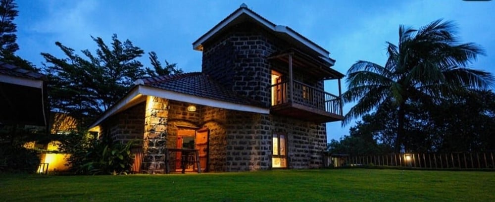 Stone Cottage photo 1