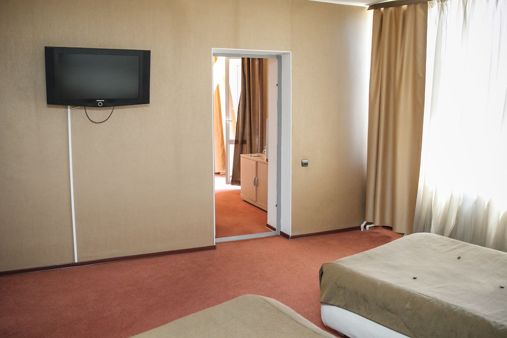 Standard Twin Room photo 2