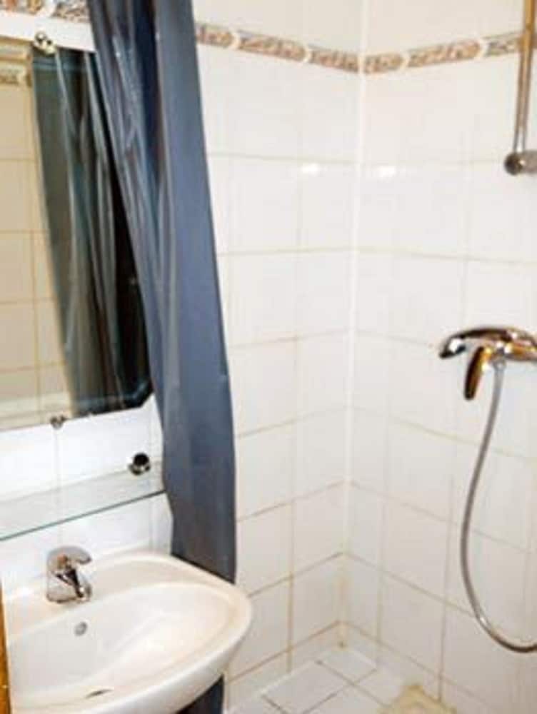 Standard Single Room photo 3