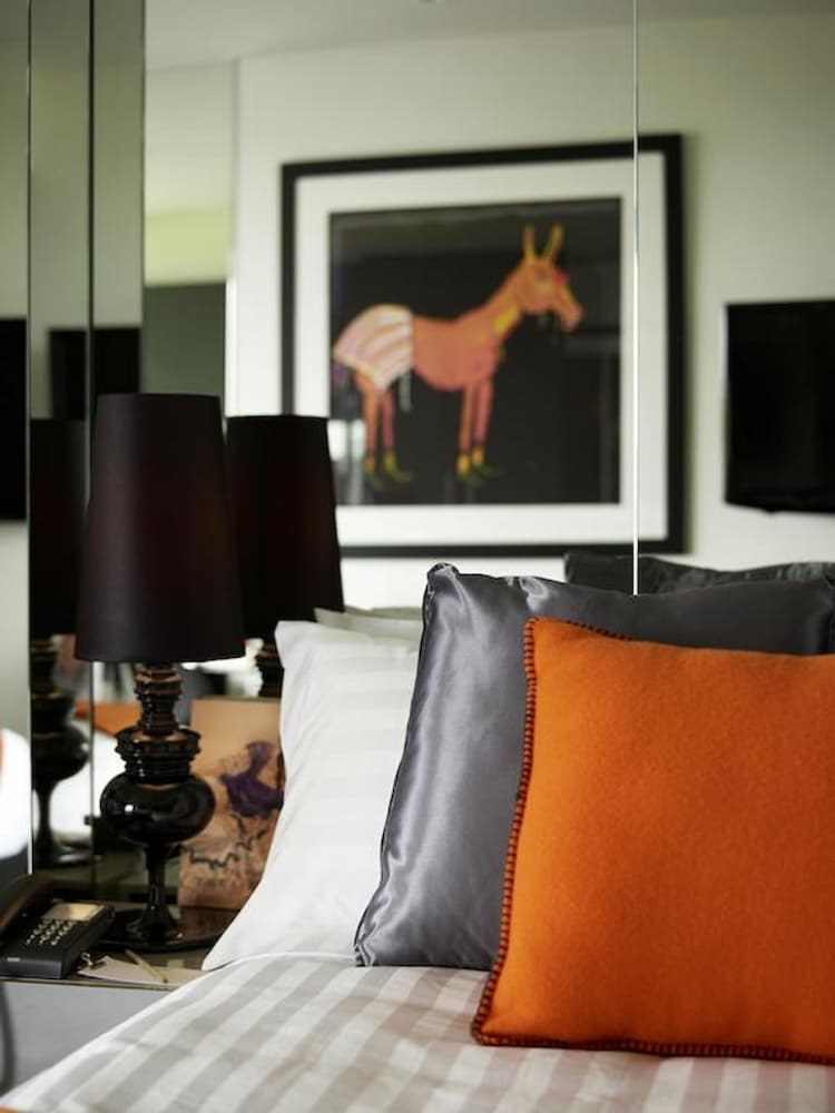 Deluxe Studio Suite - Photo 5