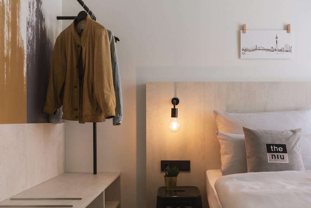 Premium Room, 1 Double Bed - Photo 3