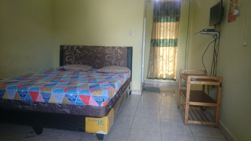 Standard Room - Photo 1