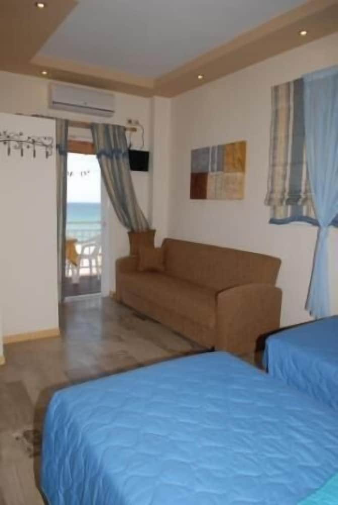 Studio, Sea View photo 1