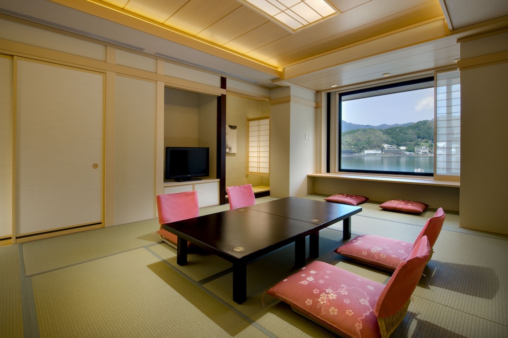 Japanese-Style Superior Room, Lake View