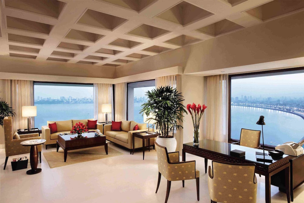 Premier Suites