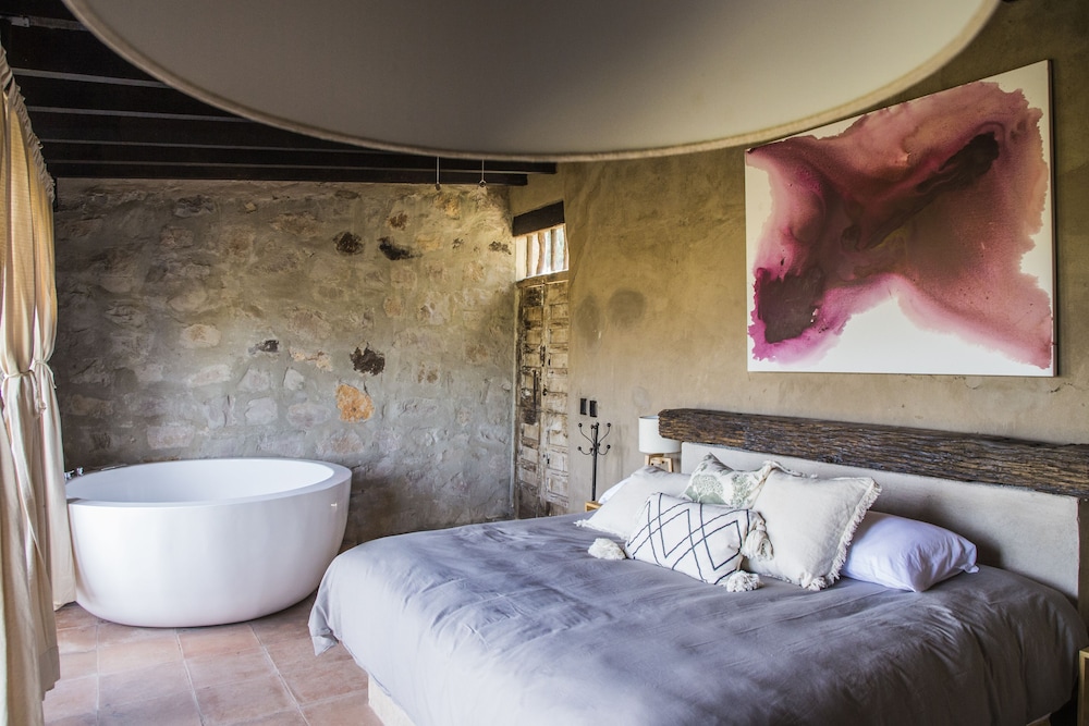 Luxury Room photo 3